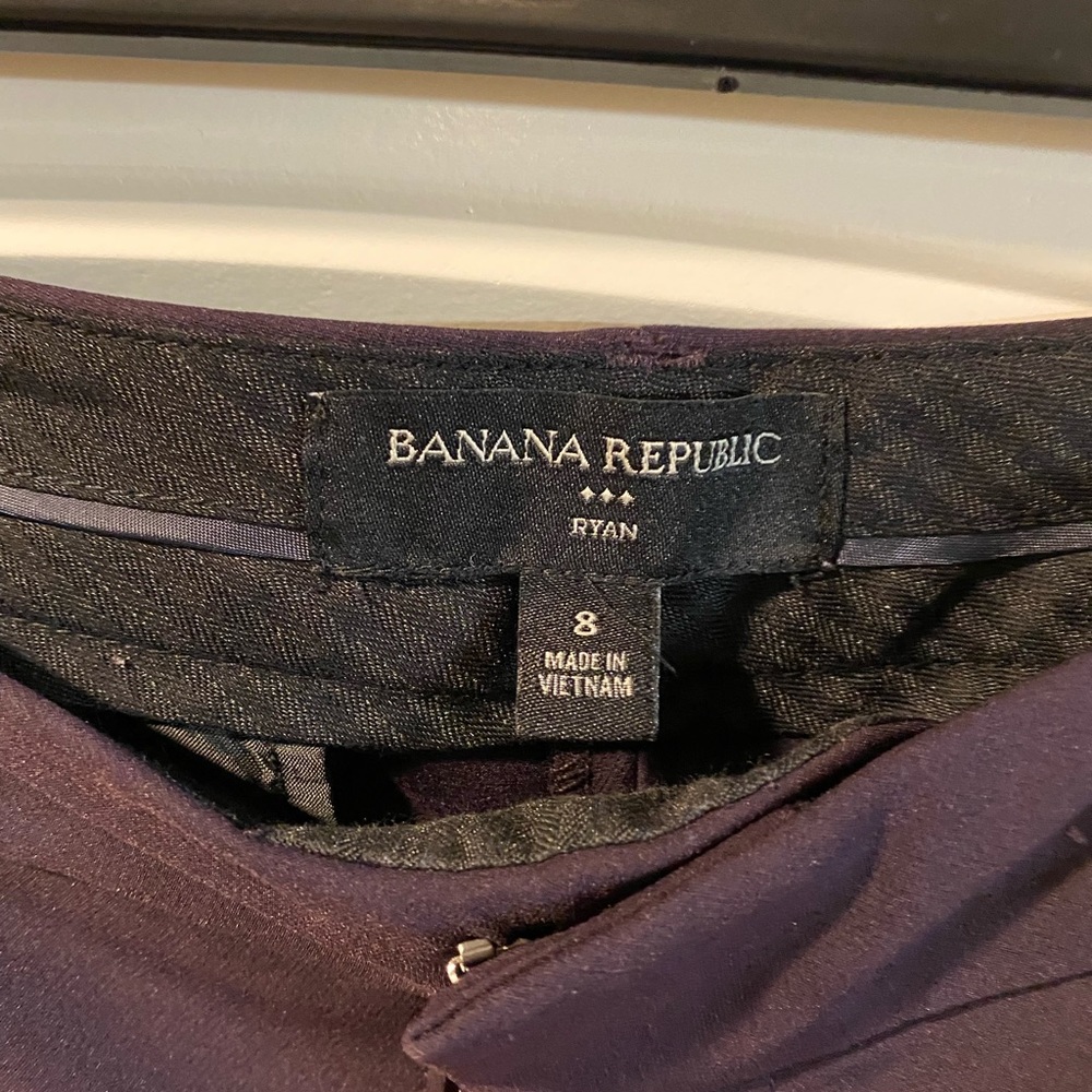 Banana Republic Ryan 8 plum straight leg pants